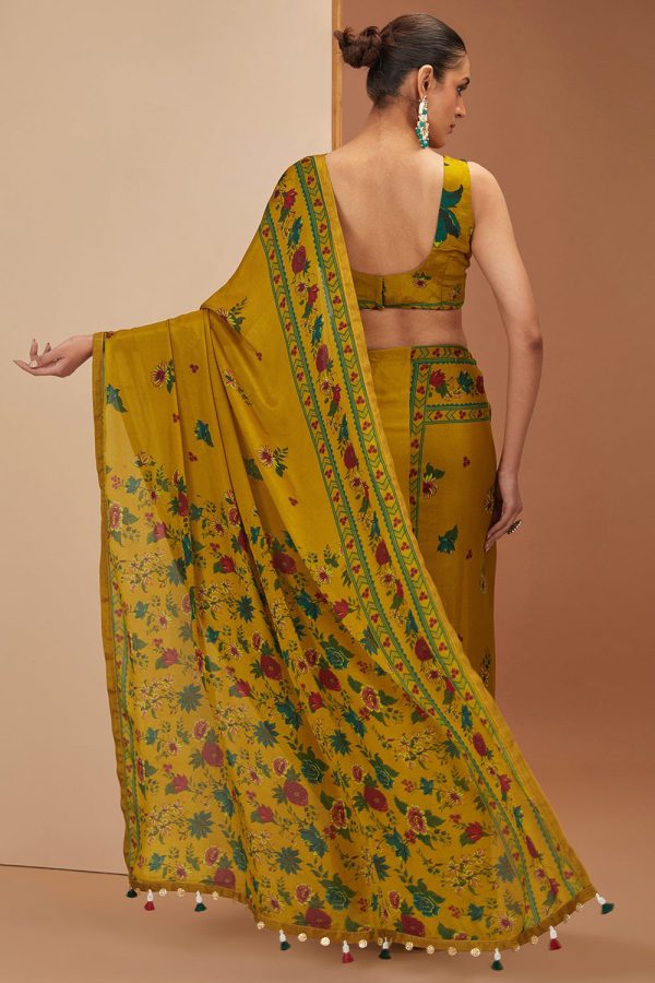 Yellow Viscose Chinon Printed Floral And Stripe Saree & Blouse Set For Women Online Hot Sale