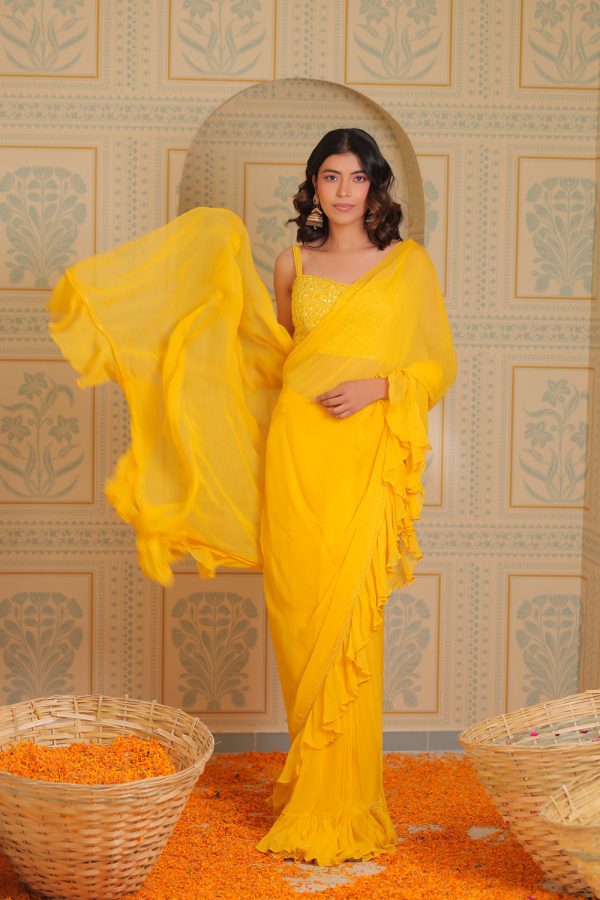 Yellow Drape Saree With Blouse And Belt Hot on Sale