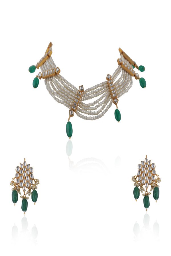 Green & White Necklace Set Online Hot Sale